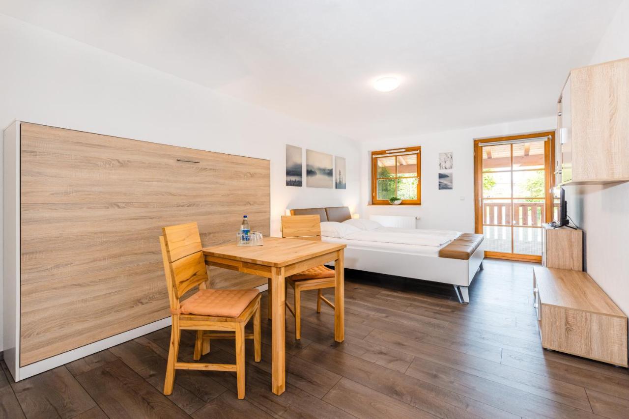 Der Bradler Bed & Breakfast Ebhausen Dış mekan fotoğraf