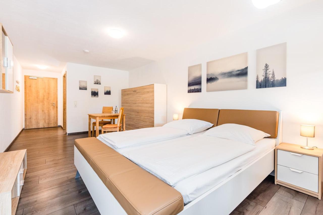 Der Bradler Bed & Breakfast Ebhausen Dış mekan fotoğraf