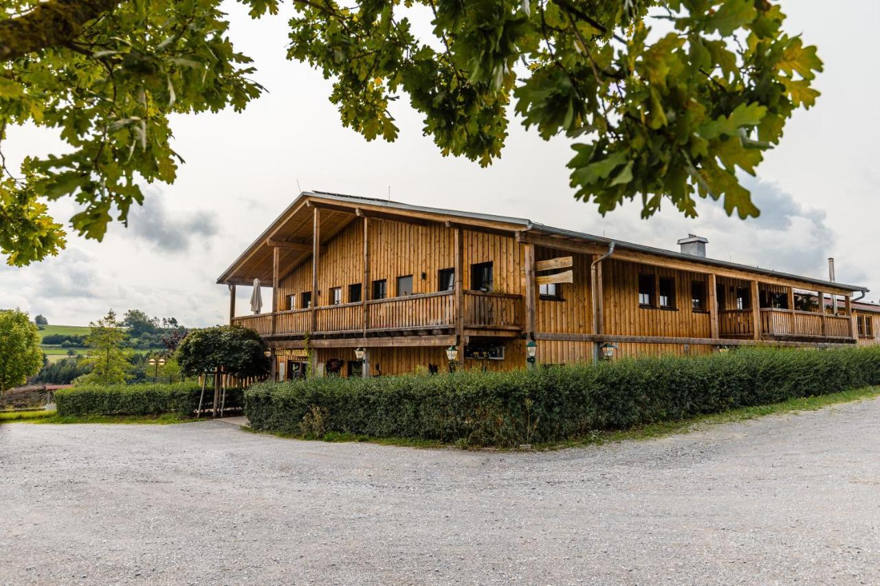 Der Bradler Bed & Breakfast Ebhausen Dış mekan fotoğraf
