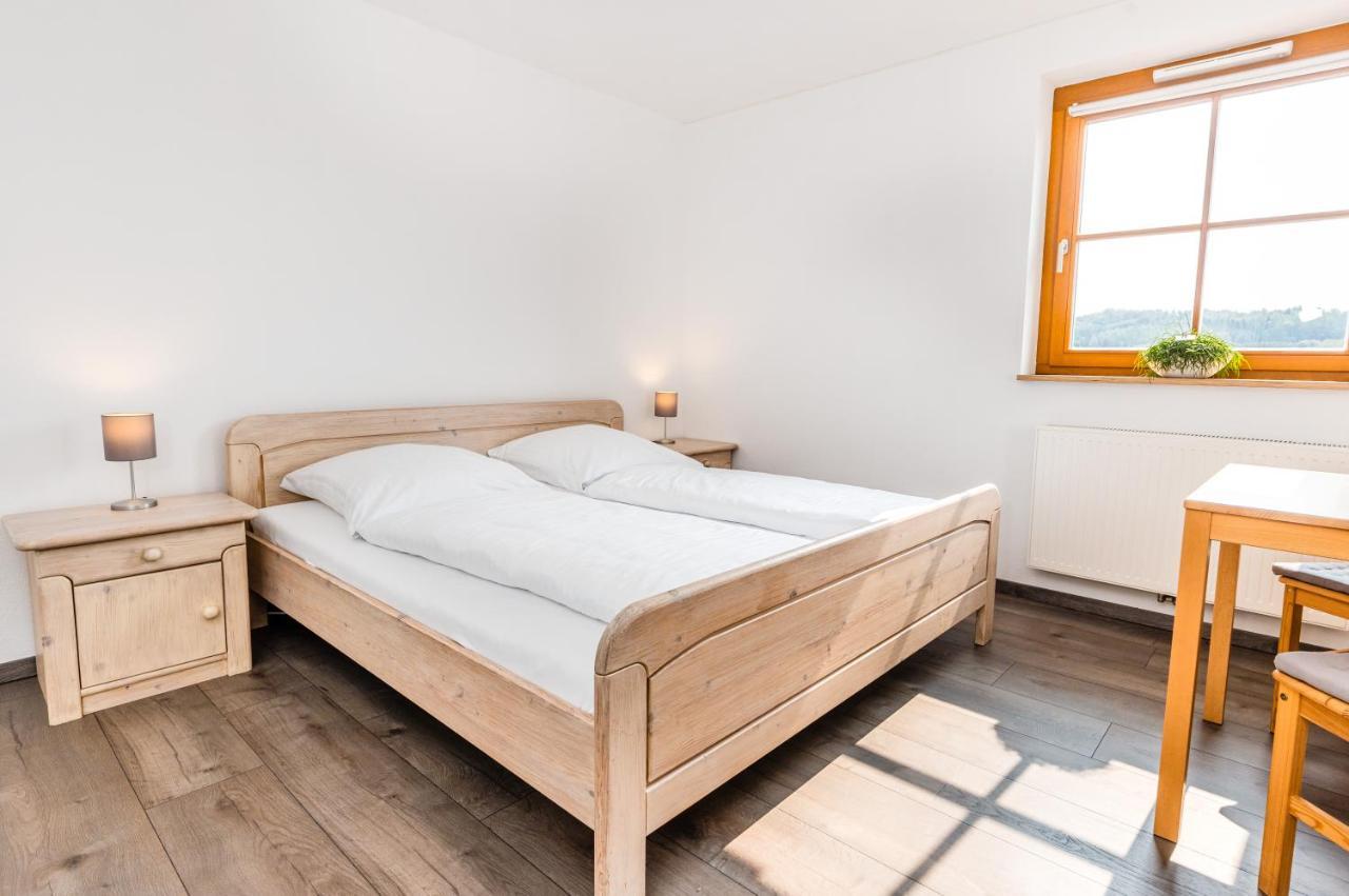 Der Bradler Bed & Breakfast Ebhausen Dış mekan fotoğraf