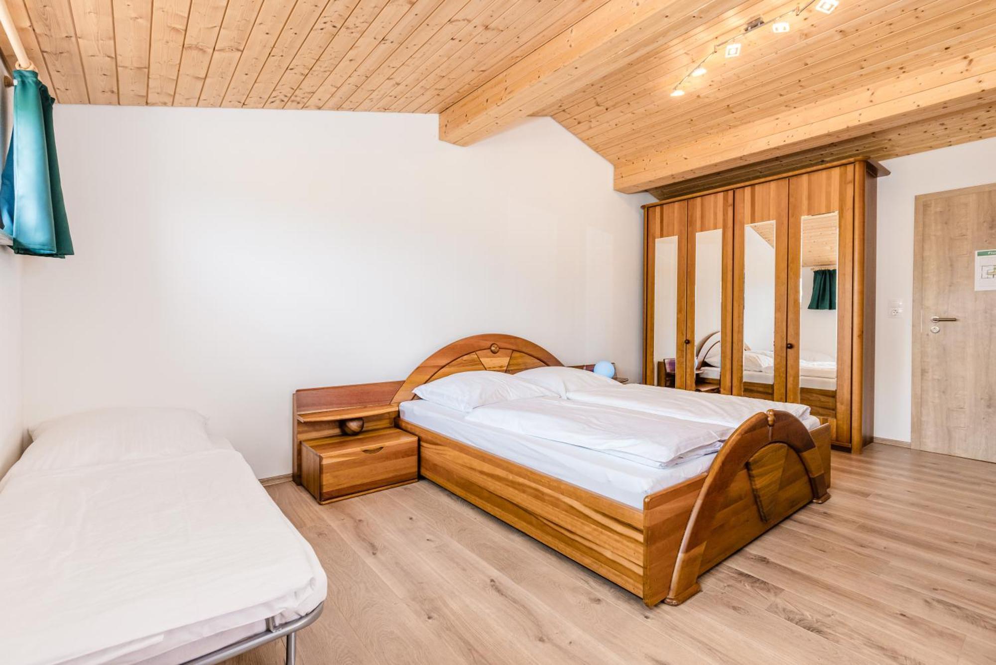 Der Bradler Bed & Breakfast Ebhausen Dış mekan fotoğraf